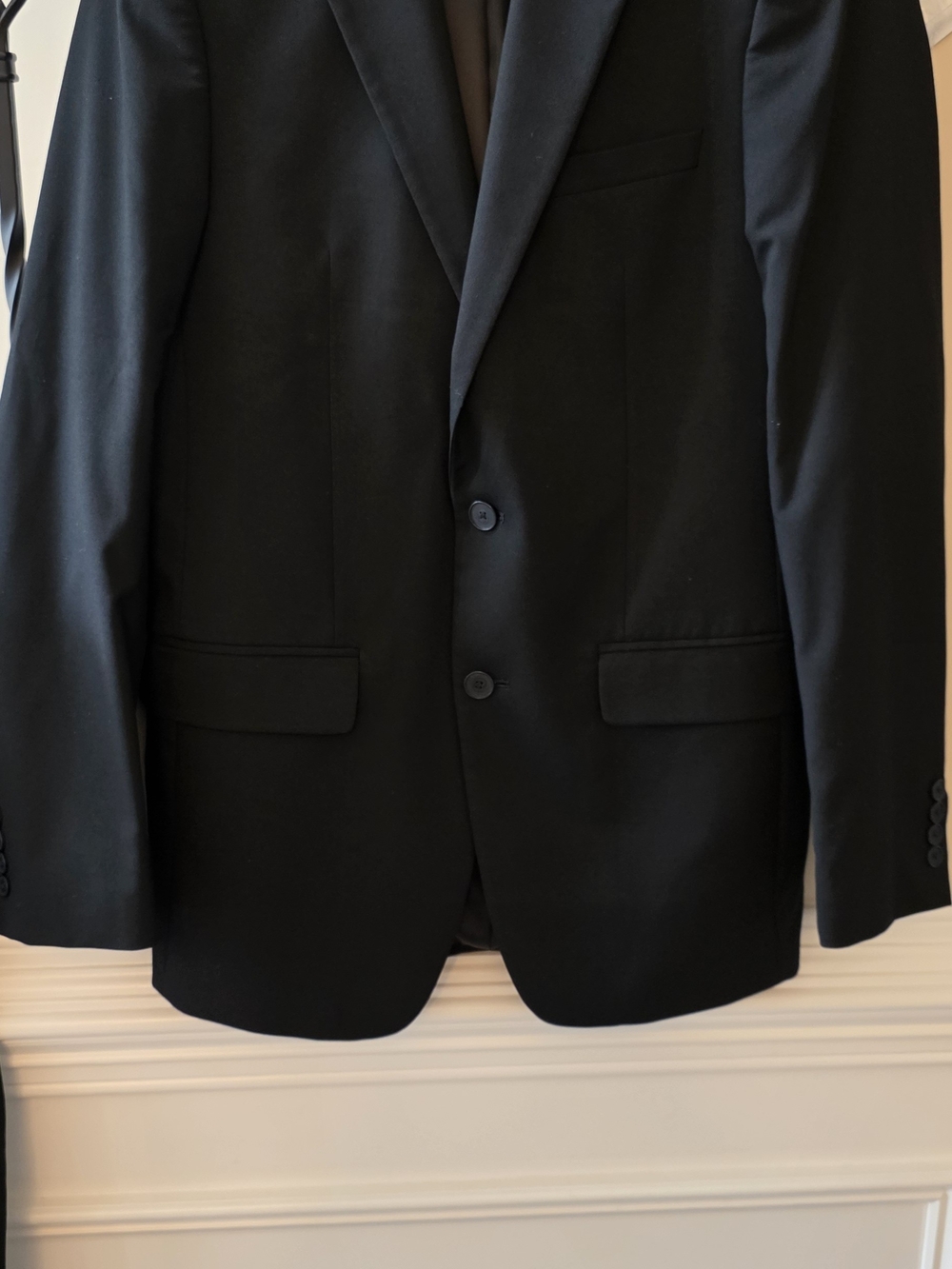Calvin Klein Black Two-Button Men's Suit Jacket Slim Fit
